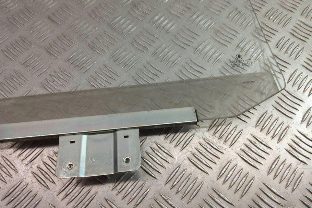 фото №12, Szaba задних правых дверь skoda felicia ii estate 6u5 43r000602 1.2l