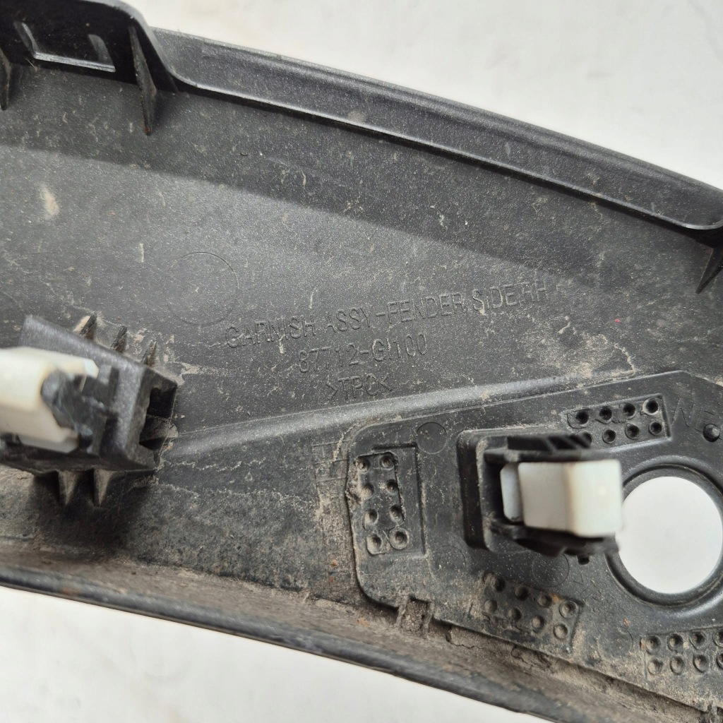 фото №12, Hyundai ioniq 5 21- молдинг накладка крила правий перед pdc 87712-gi100