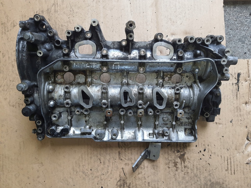 фото №1, Основа валів розподільного валу кришка клапанів renault master iii 2.3 dci biturbo