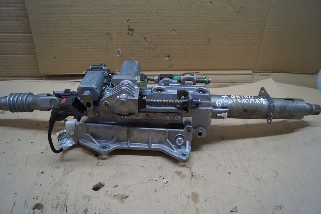 фото №6, Колонка кермова maserati quattroporte vi