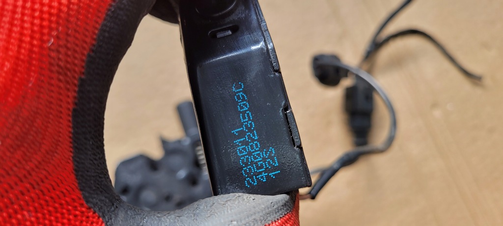 фото №7, A6 c7 4g s6 замок капот перед 4g0823509c s7 4g a7