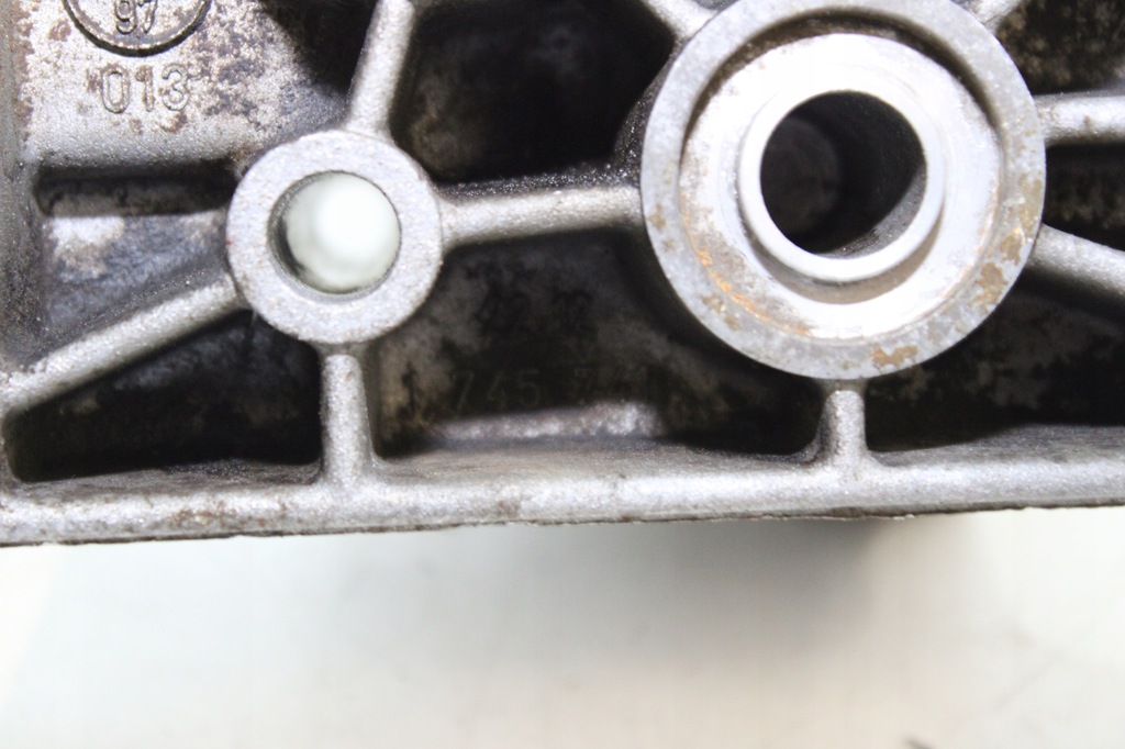 фото №10, Кронштейн підпора двигуна ліва bmw e39 1745741 1745739 дроти