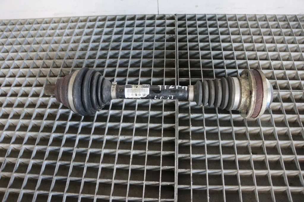 фото №1, Приводной вал левый перед передняя audi tt 8j 3.2 bub