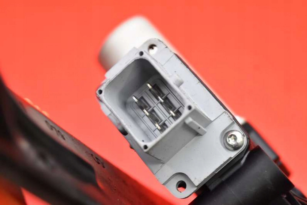 фото №6, Подъемник стекло левый перед eu 51830254 lancia delta 3 iii 08-14