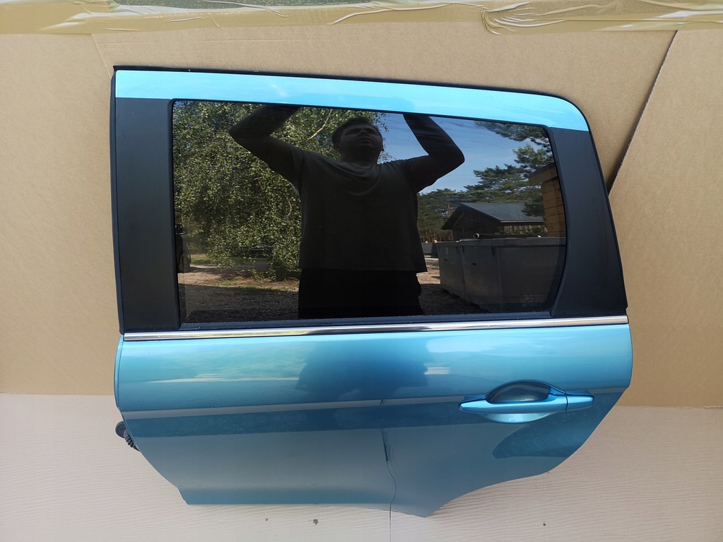 фото №8, Mitsubishi asx дверь задние левая полный цвет d17