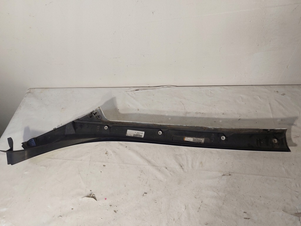 фото №9, Молдинг скло лобове ліва renault scenic iii przed lift eu