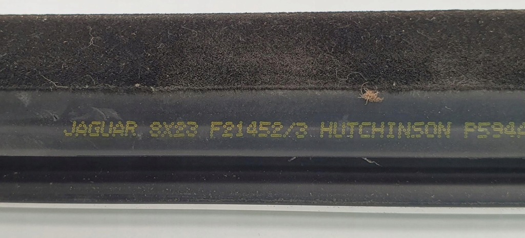 фото №7, Молдинг уплотнитель левый перед jaguar xf x250