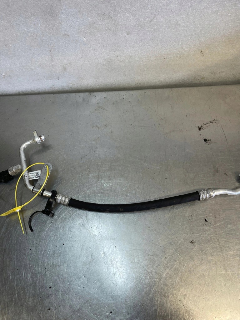 Купить Шланг кондиционера renault kangoo iv 4 924106934r