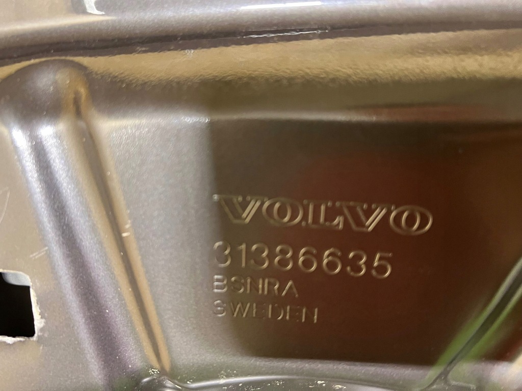 фото №7, Капот крышка двигателя volvo v90 s90 ii 2 16-