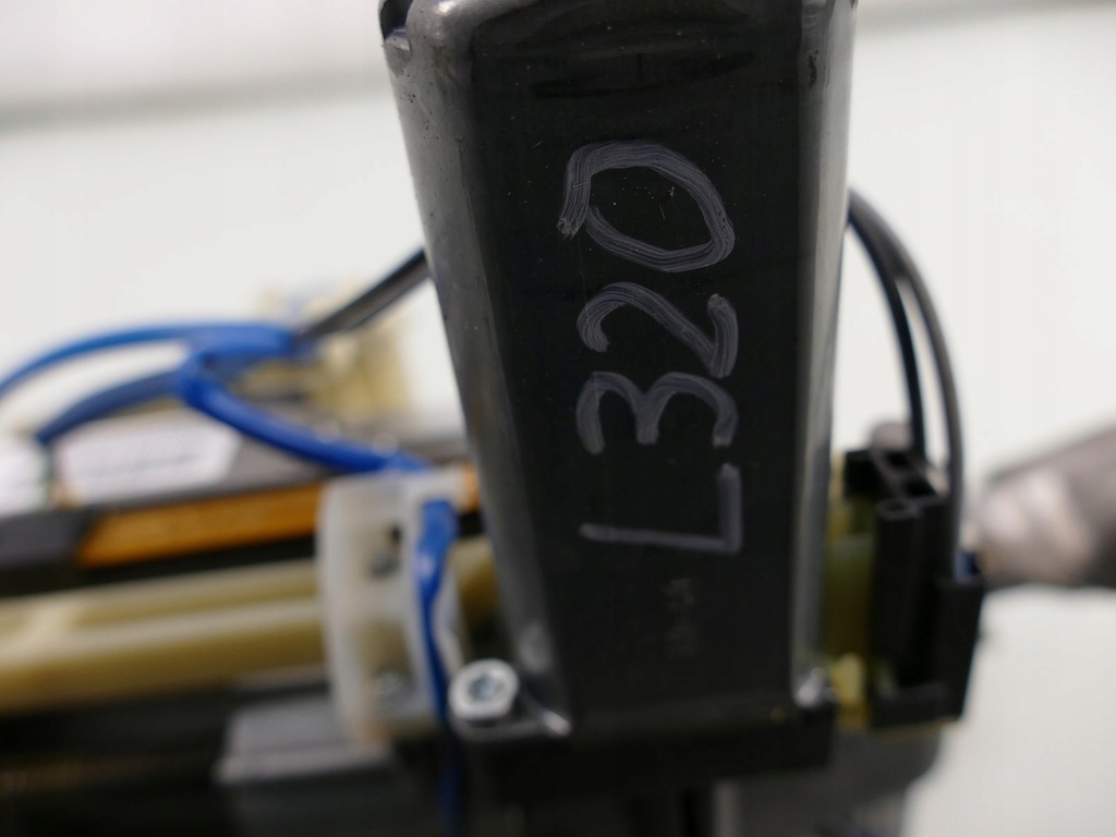 фото №11, Range rover sport l320 колонка рулевая qmb501170