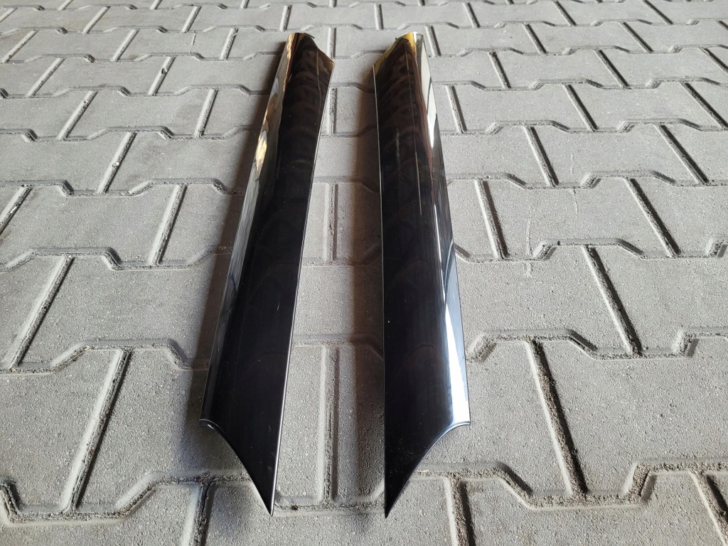 Молдинг стекло передняя перед лобовое левая правая ssangyong tivoli в Украине