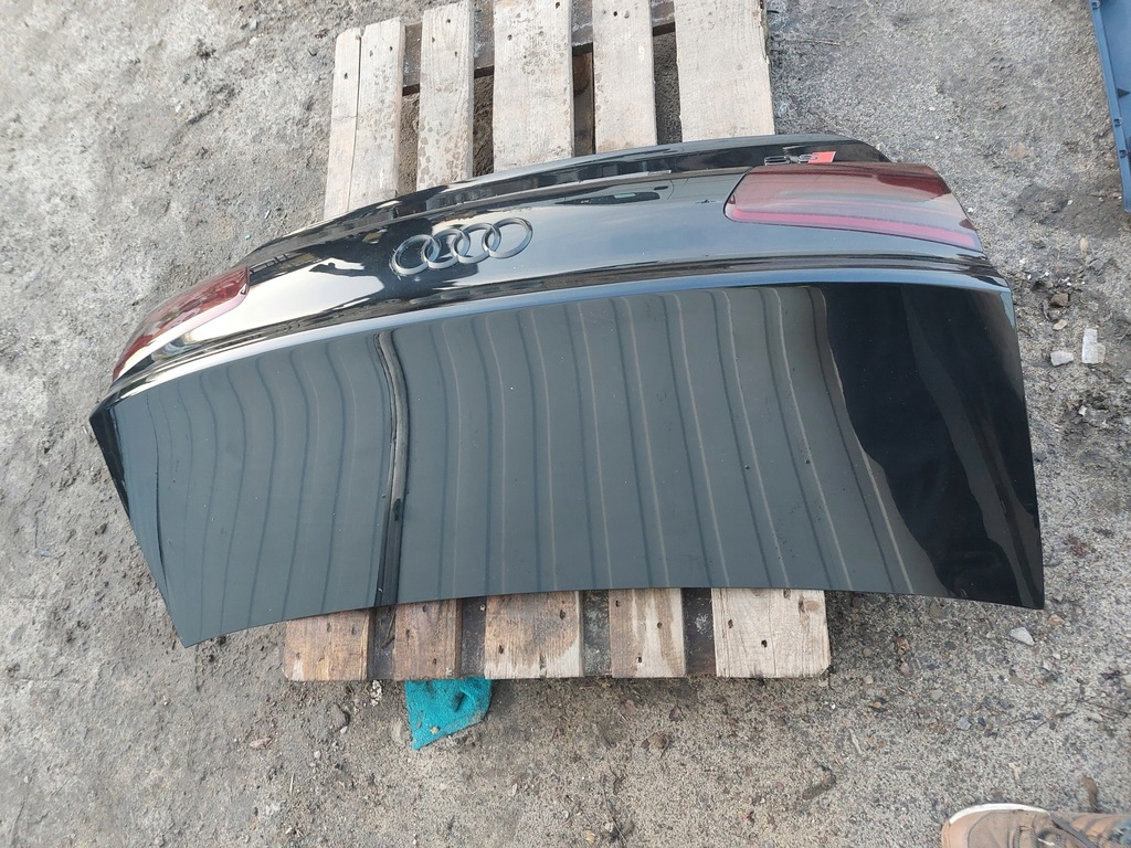 фото №8, Крышка багажника комплектная лампы audi a6 c7 sedan leed s6