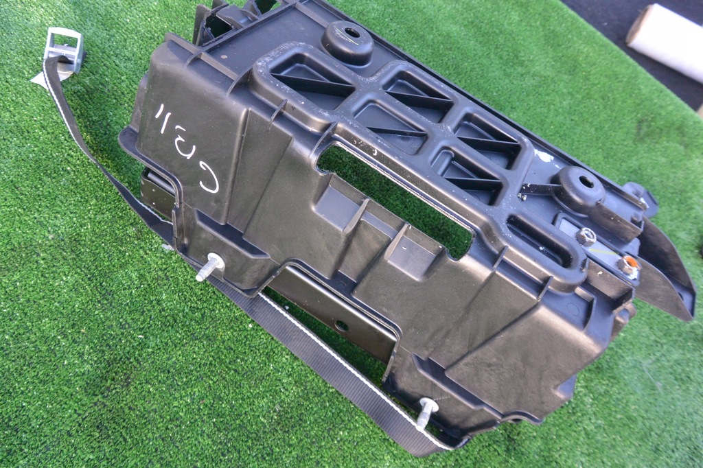 фото №6, Основание аккумулятор maserati quattroporte ghibli