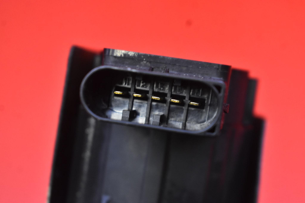 Регулятор турбіни 135-19497 bmw e90/91 2.0 d 163 km 04-10 в Україні