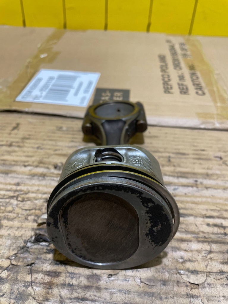 Skoda fabia mk1 6y поршень с шатун в Украине