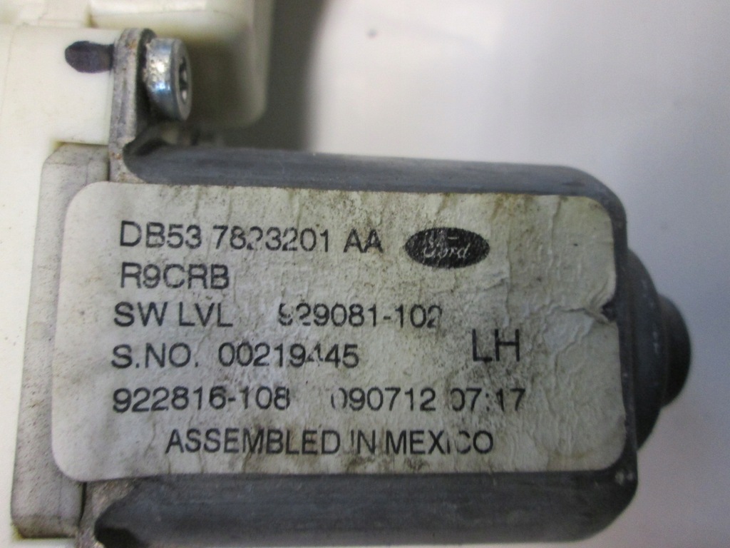 фото №14, Ford explorer 11- подъемник стекло перед левый правый