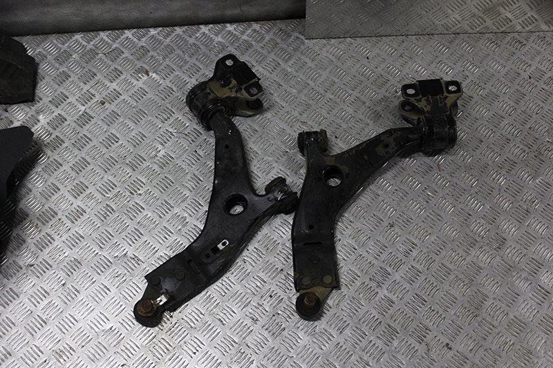 фото №1, Ford kuga mk2 2016 важіль правий лівий 1.5