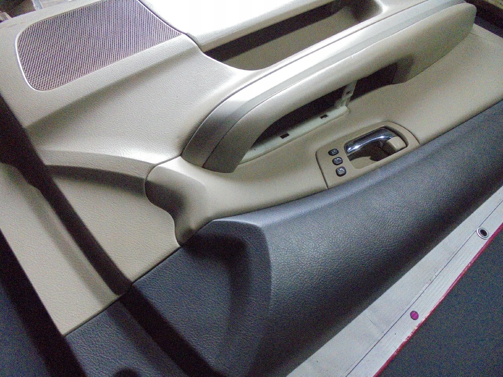 фото №5, Обшивка панель двері лівий перед lexus rx ii 400h 2007