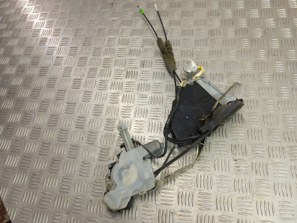 фото №8, Lexus ls 460 - 600h 2007 перед сторона левая замок дверь передних