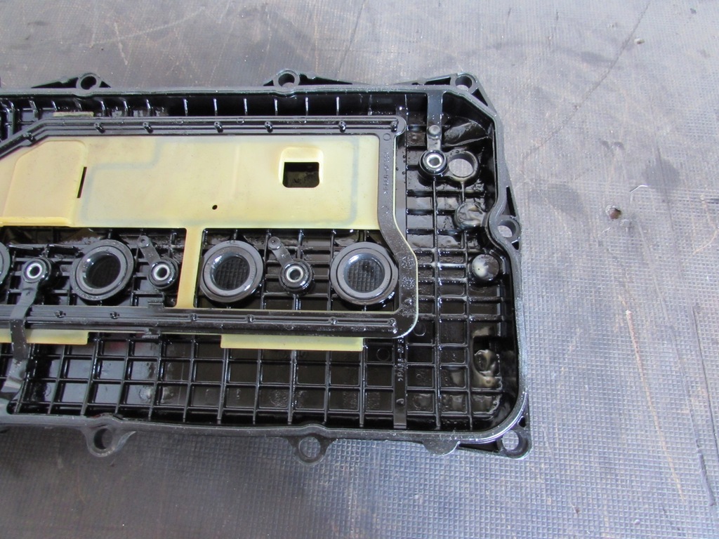 фото №7, Кришка клапанів toyota corolla e21 1.8 b 18 - 22r hybrid