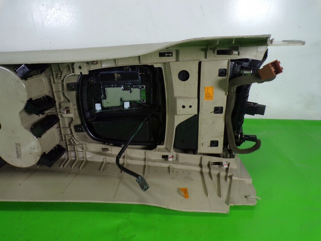 фото №11, Hyundai santa fe ii туннель средний подлокотник