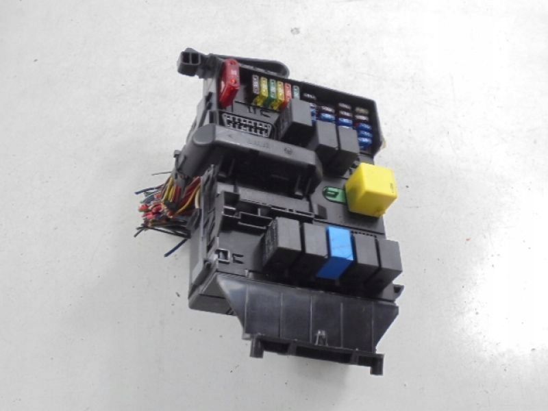 фото №6, Smart fortwo i коробка предохранителей 0010386v013