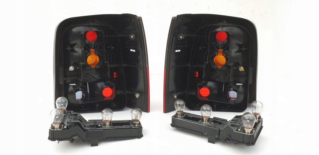 фото №14, Vw passat b5 kombi лампи задня задні чорні червоні swf usa тюнінг унікат!