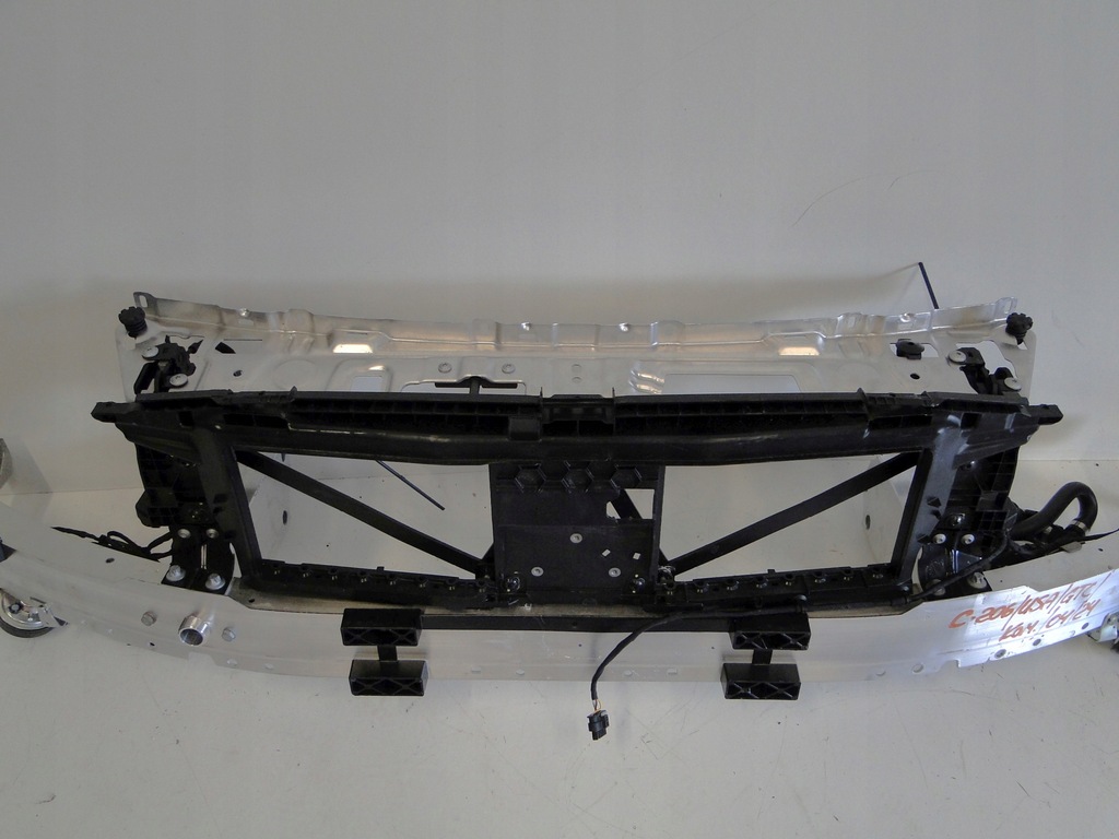 фото №5, Mercedes c klasa 206 w206 pas передний усилитель комплект usa ameryka