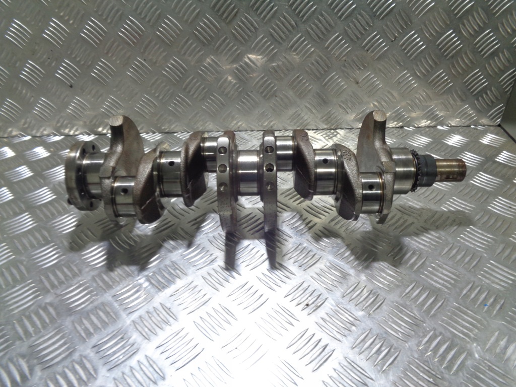 Купити Ford peugeot citroen 2.0 tdci euro 6 wał колінчастий t8cc