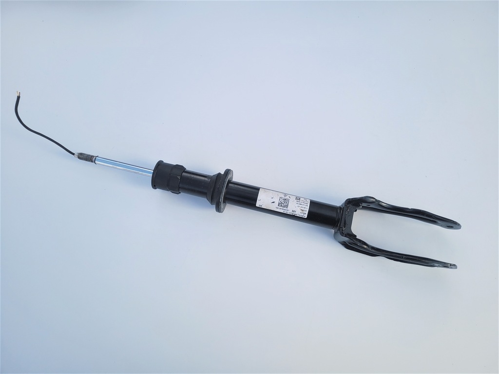 фото №1, Porsche taycan амортизатор 9j1413031 9j1413031e