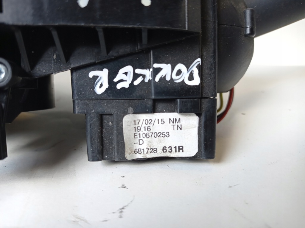 фото №9, Переключатель комбинированный dacia dokker 681728631r