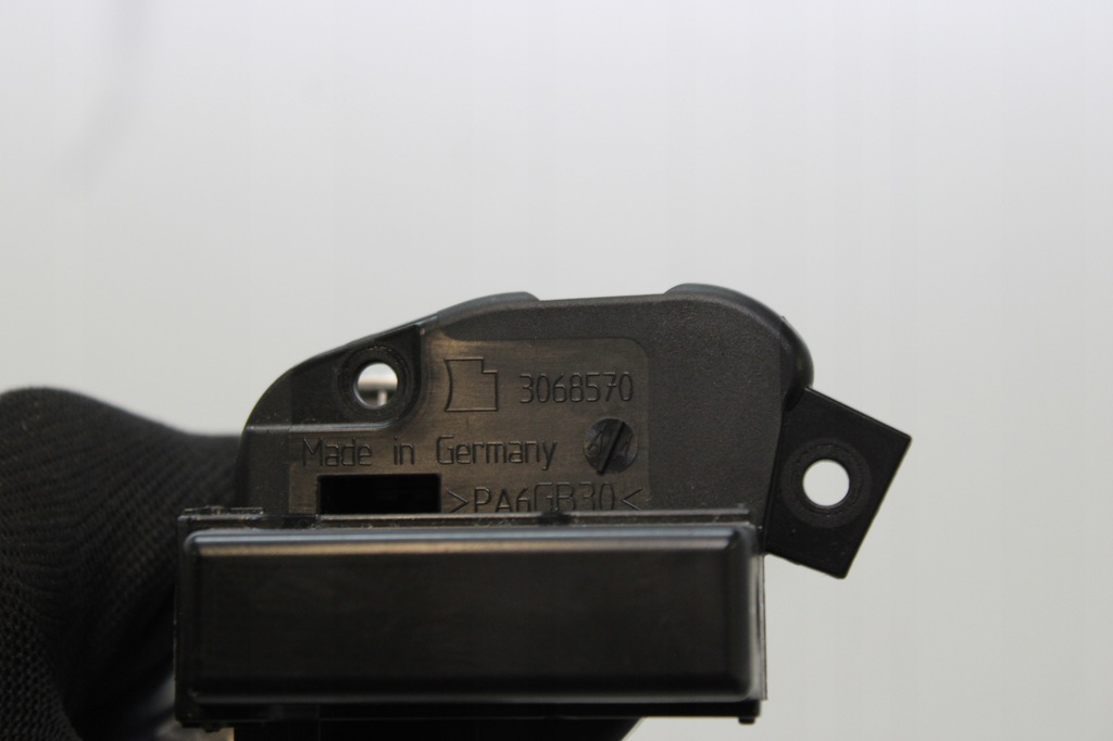 фото №8, Ручка внутренняя дверь левая mercedes actros mp4