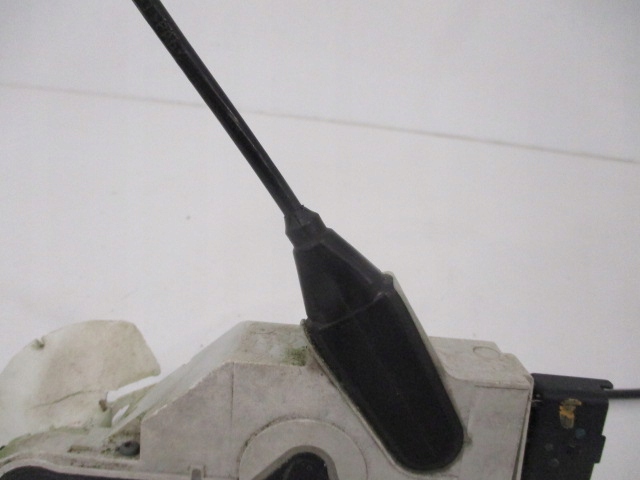 фото №9, Peugeot 2008 i замок дверь левый перед 6 pin 9688080080