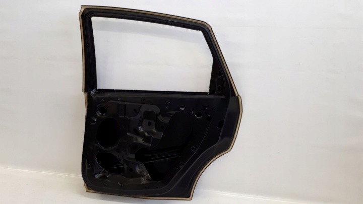 фото №4, Ford focus i hb дверь правое задняя 3