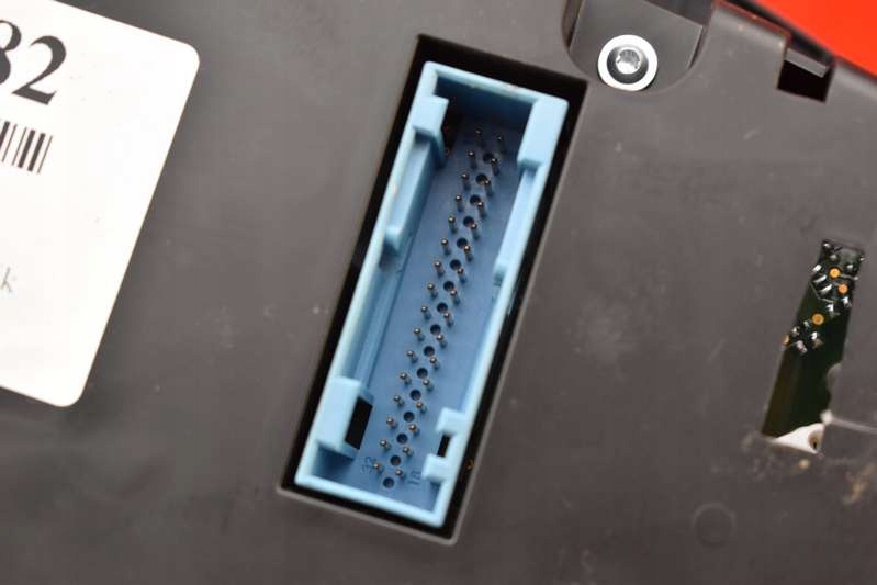 фото №9, Счетчик приборы автоматическая коробка передач eu 3c8920970q vw passat cc 2.0 tfsi 200 km 08-12