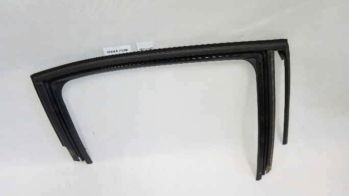 фото №1, Прокладка двері права задня citroen c3 iii