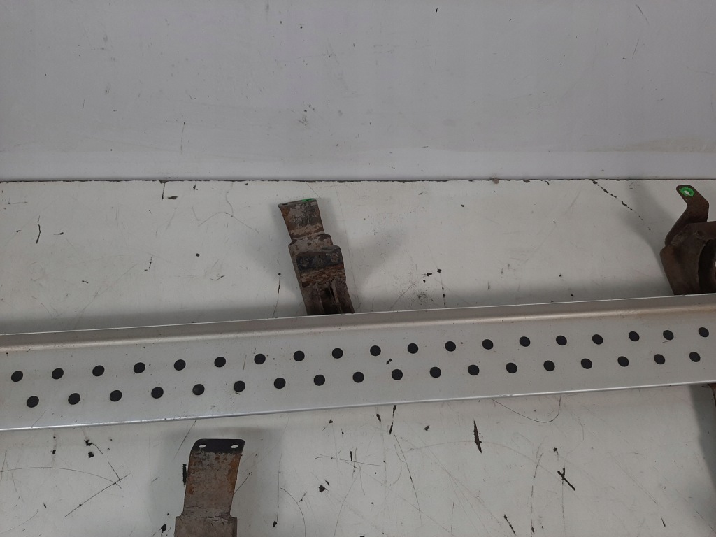 фото №12, Suzuki grand vitara ii 06r пороги накладки пороговые левая правая пороги