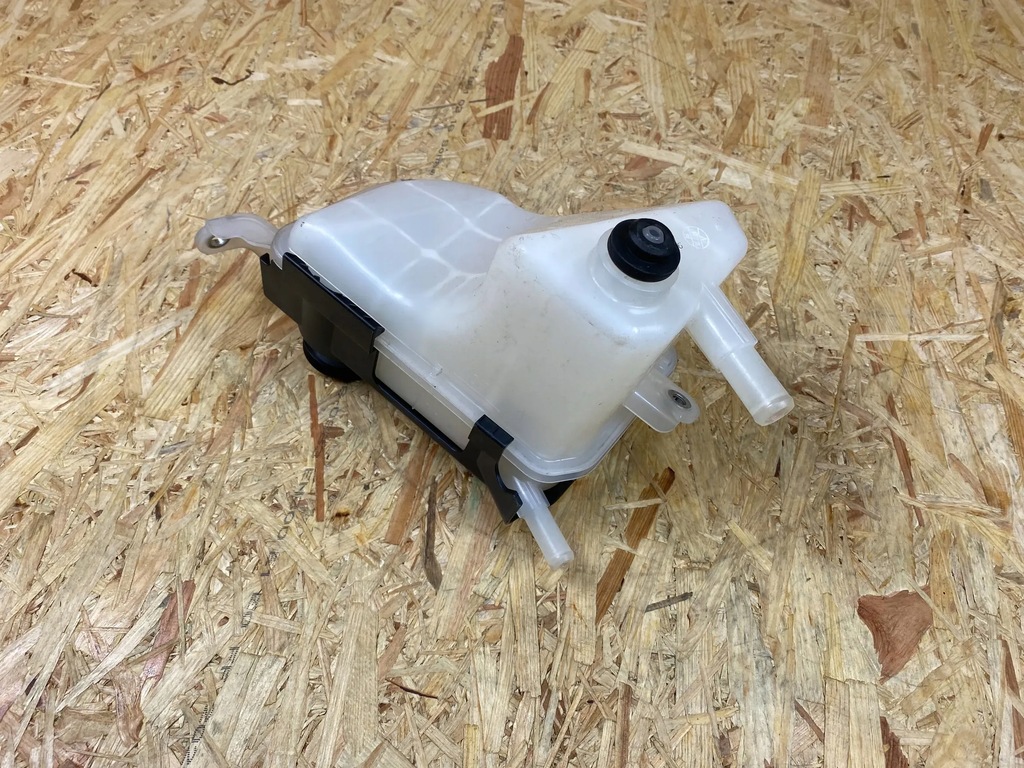 фото №5, Бак бачок расширительный lexus ct 200h 16480-28080 2012-