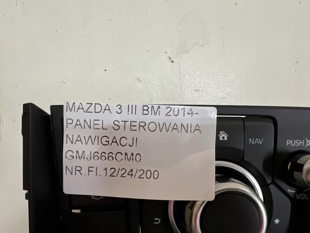 фото №10, Mazda 3 iii bm 2014- панель радіо навігації гальма ручного