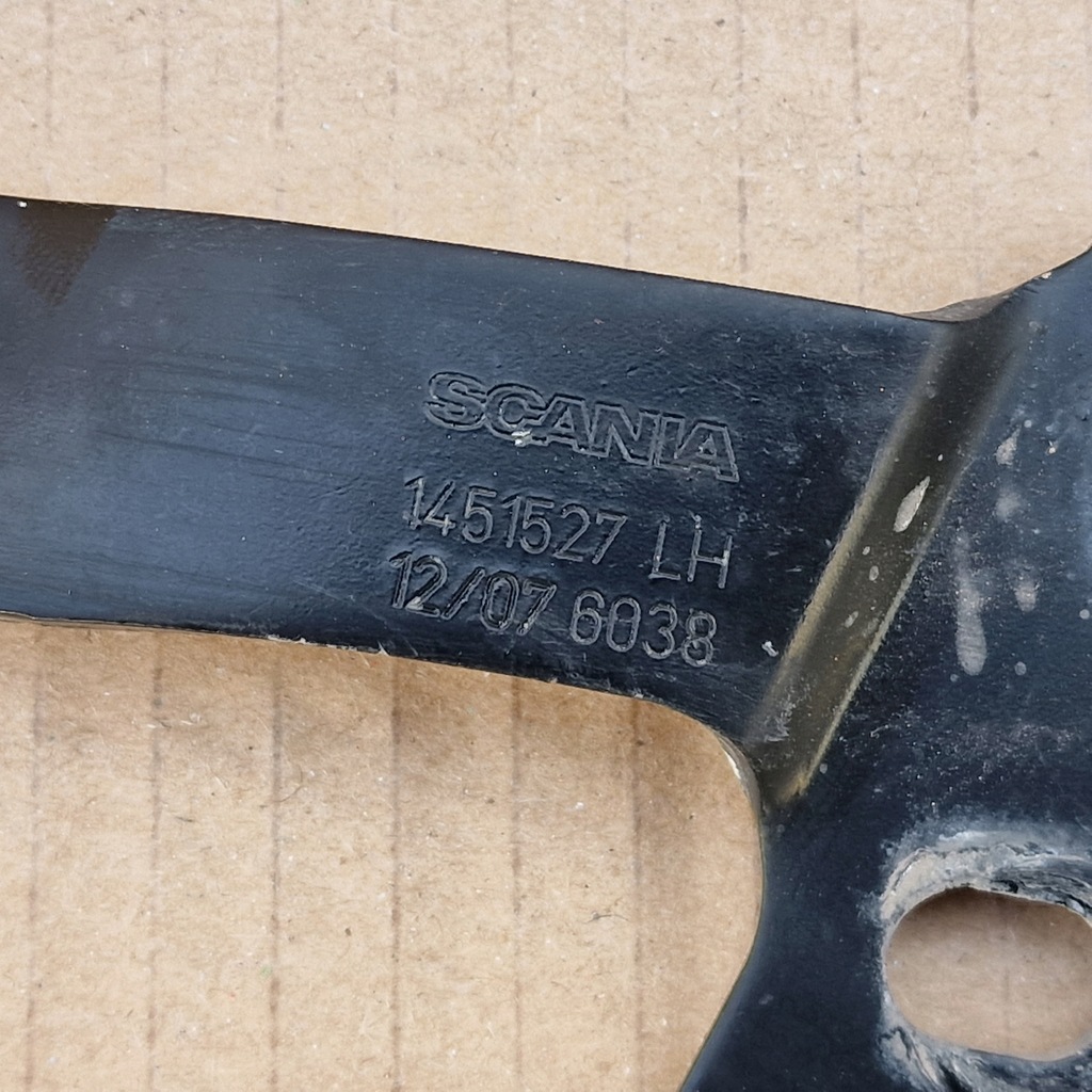 фото №3, Scania r xpi петля капот решітка 1441527