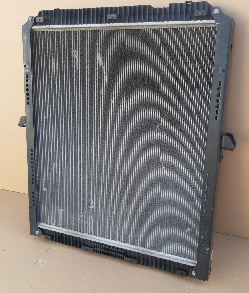 Mercedes actros mp4 радиатор жидкость воды a9605002501 с Разборки