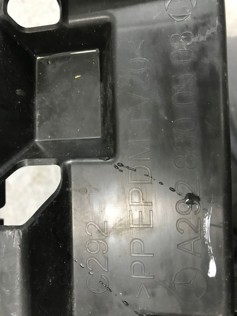 Купить Направляющая бампера задний  задний mercedes gle coupe w 292