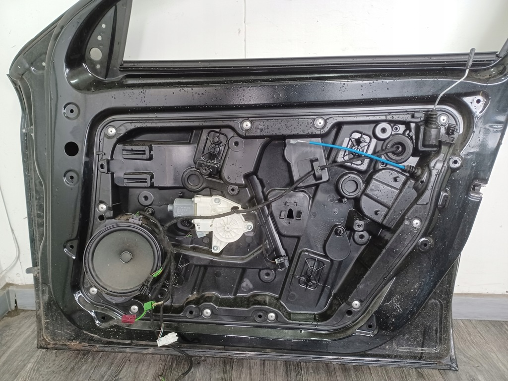 фото №15, Дверь --- mercedes gla w156 156--- перед правый --- szyba--zamek--podnośnik