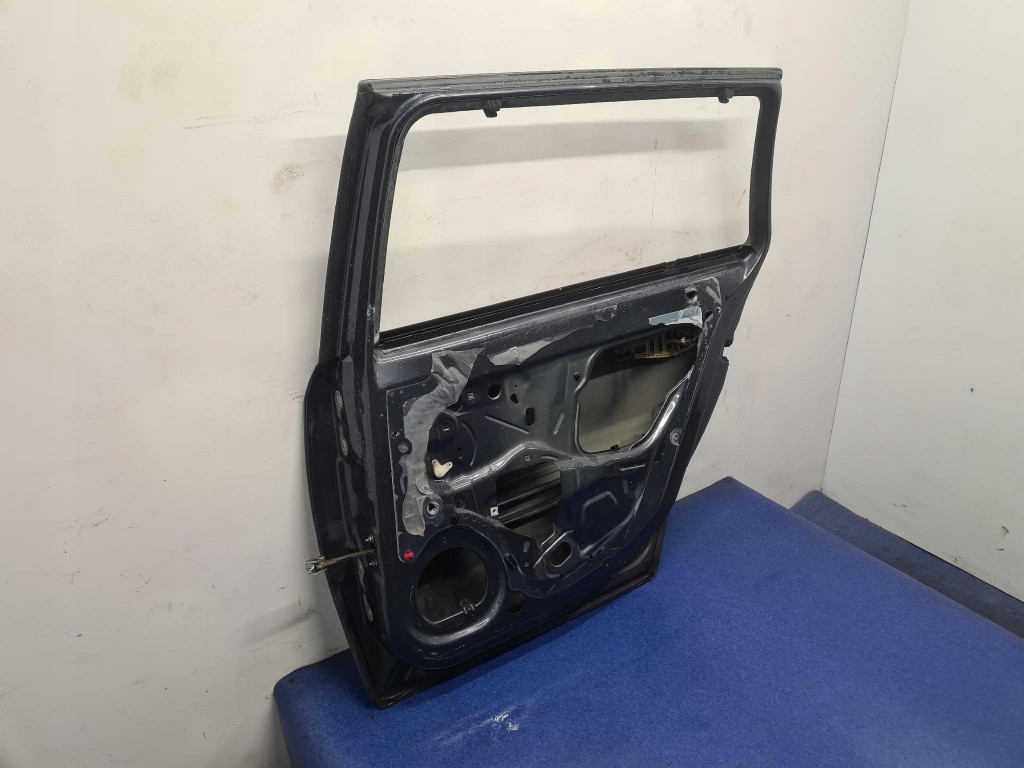 фото №11, Opel vectra c kombi lift дверь задняя правое