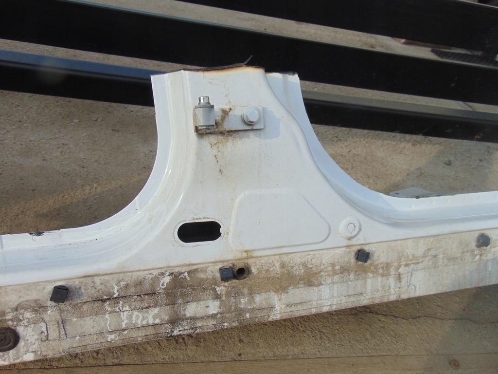 фото №3, Порог правый ford focus mk3