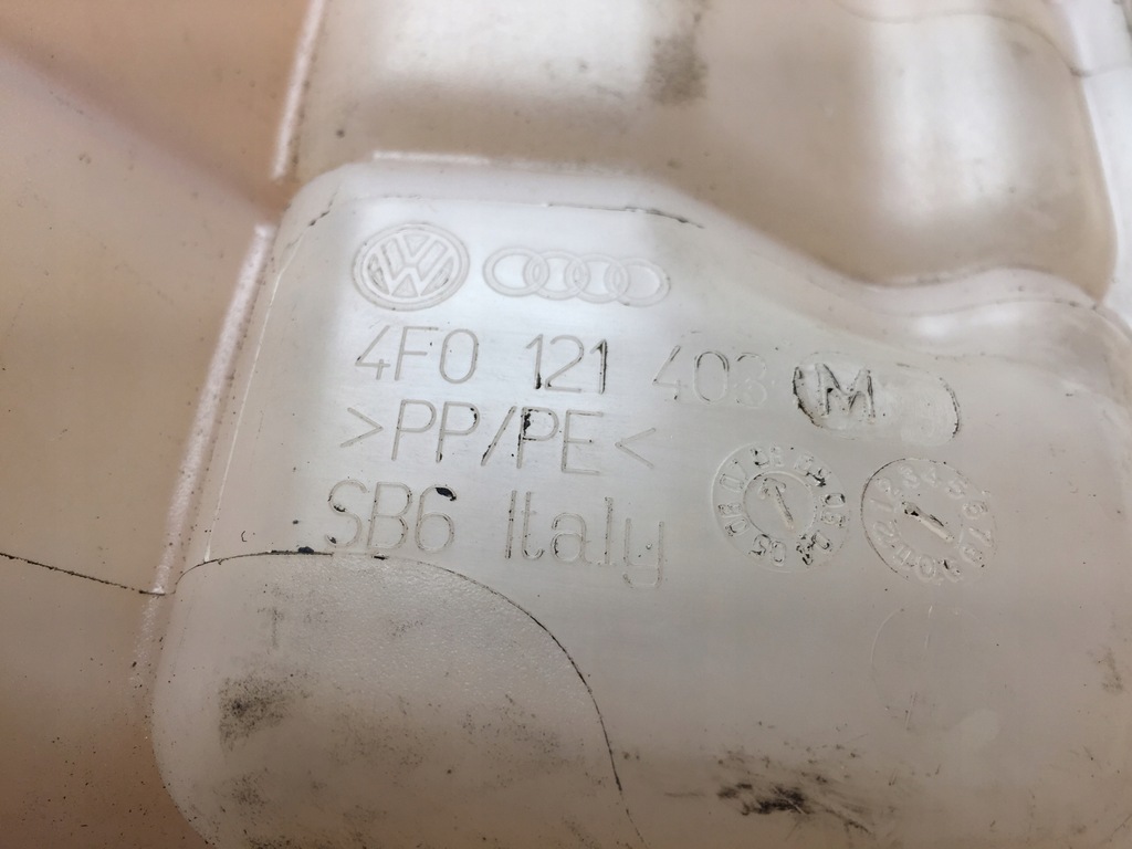 фото №6, Audi a6 c6 4f0 бачок розширювальний