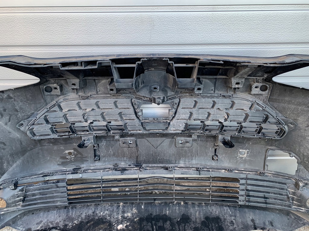 фото №9, Toyota yaris cross бампер перед 4xpdc накладка решётка радиатора