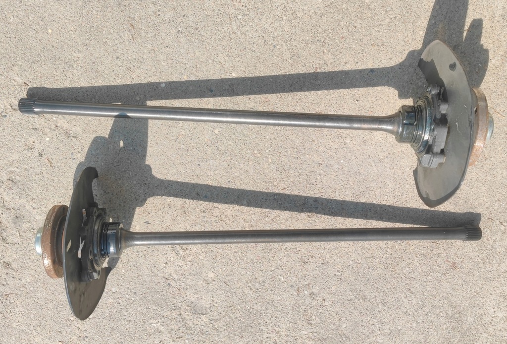 фото №1, Приводной вал задняя iveco daily "s" 2014- одинарные колесо