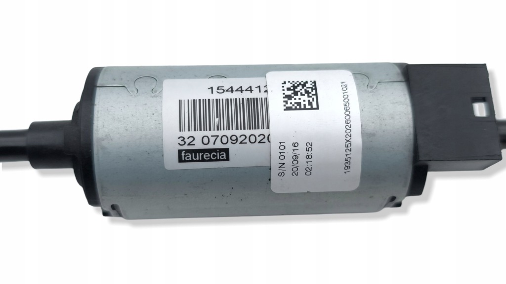 Porsche taycan 9j1 моторчик сидіння 2021 Зі Шроту