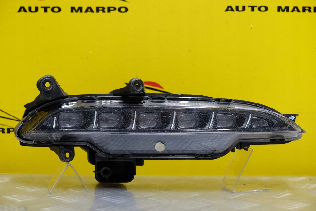 фото №4, Hyundai genesis g80 2016- протитуманна фара лампа led drl r